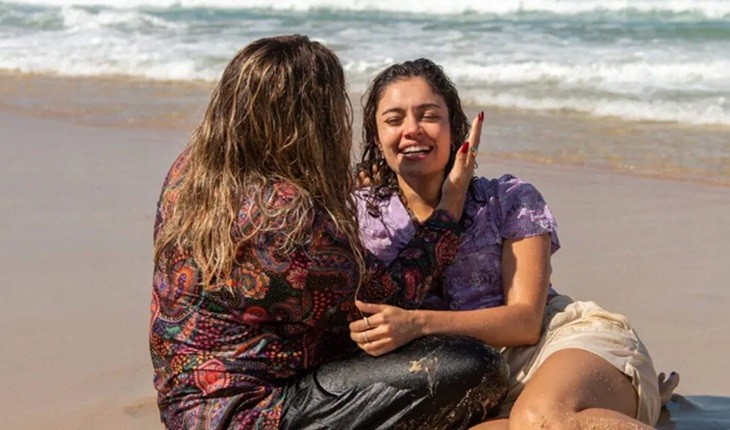 Todas as Flores: Zoé mostra o maior amor de mãe e salva a vida de Maíra em conclusão comovente